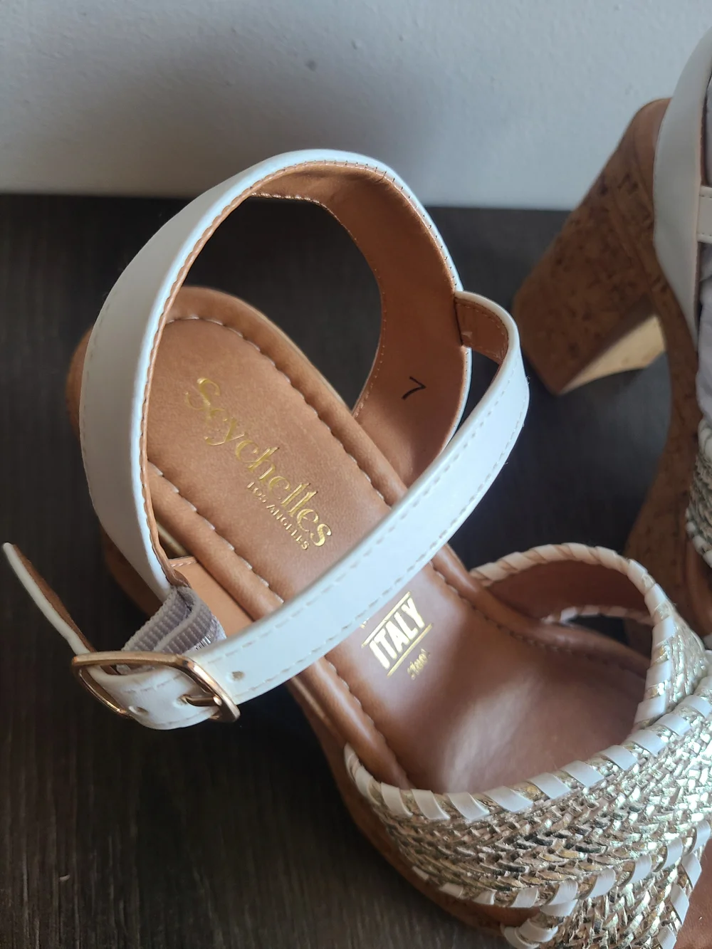 Seychelles sz 7 Women's Bravo Sandal
